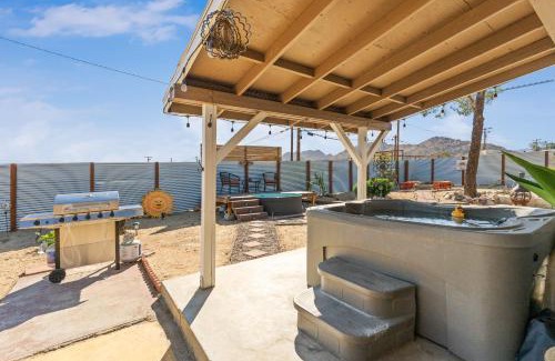 Joshua Tree House | Village House - Hot Tub, Pool, walk to shops