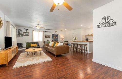 Joshua Tree House | Village House - Hot Tub, Pool, walk to shops