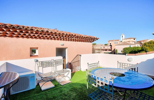 Pont Royal Apartment | Village Pont Royal in Provence - maeva Home - Apartment 3 rooms 4 people with fitted terrace - Prestige - super Home