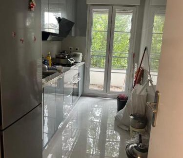 Serris Apartment | village vallee