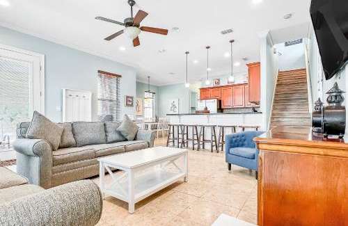 Villages of Crystal Beach House | Villages of Crystal Beach Family Tides
