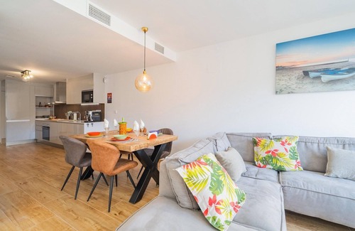 Villajoyosa House | Villajoyosa Home with Shared Pool
