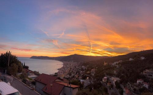 Alassio Apartment | Villalino Tre Palme, Pool, 2 Schlafzimmer, 2 Bäder, Pool, Terrasse, Outdoor Fitness