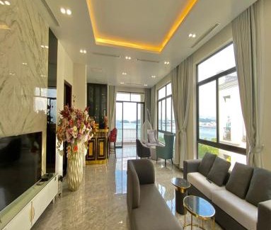 Bai Chay Apartment | Villas beverlyhill Hạ Long bể bơi vô cực view biển