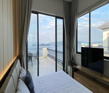 Bai Chay Apartment | Villas beverlyhill Hạ Long bể bơi vô cực view biển
