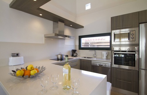 Playa Blanca Villa | VILLAS CAMELOT, an ideal house