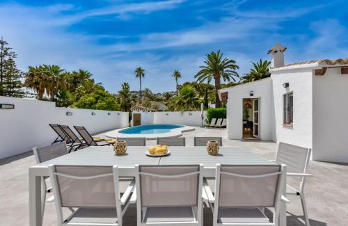El Tesoro Villa | Villas Guzman - Mostoles