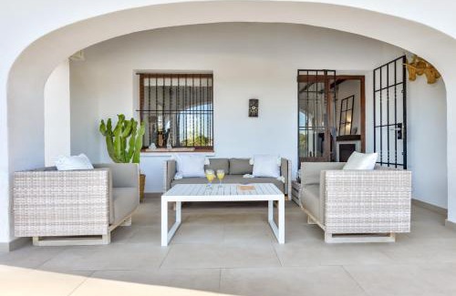 Moravit Villa | Villas Guzman - Olga