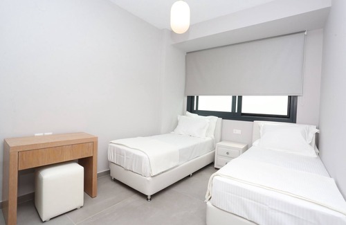 Haniotis Villa | Villas Les Blancs 2 - 5 Bdrms, Private Pool, View