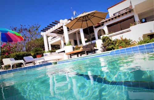Puerto Angel Hotel | Villas Mykonos