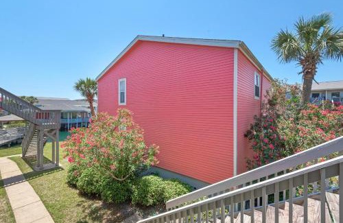Pensacola Beach Apartment | Villas on the Gulf unit C5
