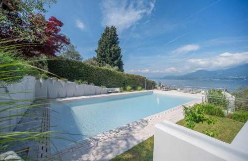 Frader Villa | VillasGarda - Villa Lorena Carbona