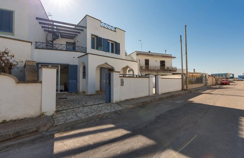 Boncore Apartment | Villetta Catia by BarbarHouse
