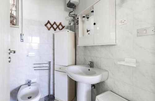 Torre Castiglione House | Villetta Stella Castiglione by BarbarHouse