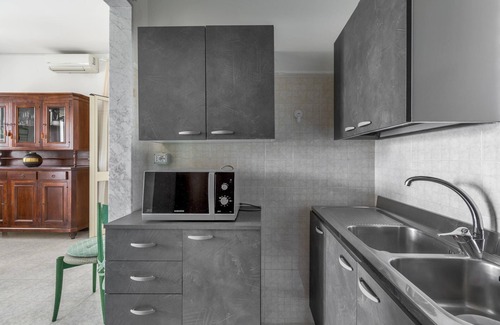 Torre Castiglione Apartment | Villetta Stella Castiglione by BarbarHouse