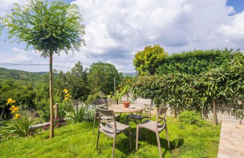 Monte San Savino Villa | Villino Aurora by VacaVilla