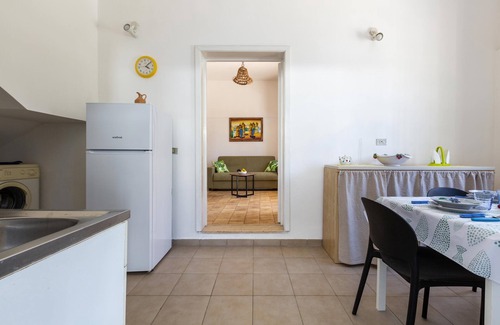 Sant'Isidoro House | Villino I Raggi di Sole - PT by BarbarHouse