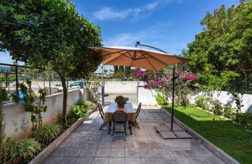 San Cataldo House | Villino Silvana by BarbarHouse
