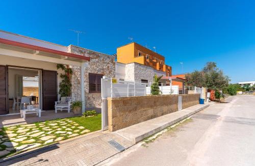 Boncore House | Villino Summer by BarbarHouse