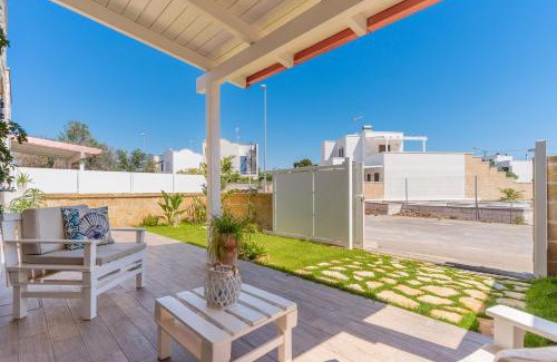 Boncore House | Villino Summer by BarbarHouse