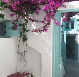 Emporio House | Vima Santorini, Traditional Luxury