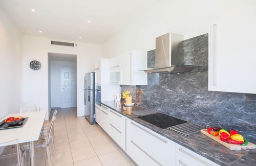 Nice Villa | VINAIGRIER HILLS VI3086 by RIVIERA HOLIDAY HOMES