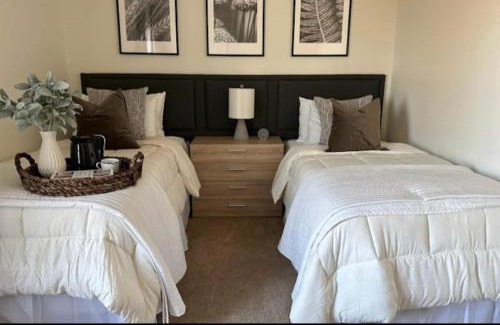 Atlanta Apartment | Vine City Home - Duplex - 3 Mins From GWCC & Mercedes- Benz Stadium