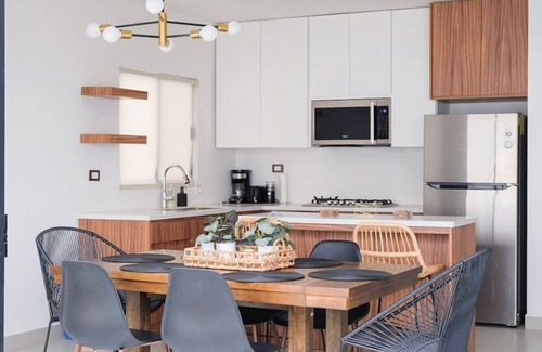 El Sauzal House | Viñedos del Mar #15 · 3-BR Home in a Gated Community with Amenities