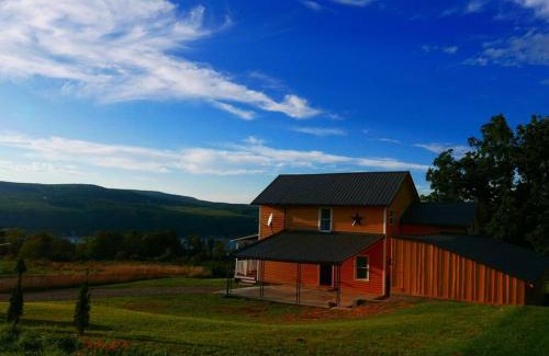 Hammondsport House | Vineyard Farmhouse with Hot Tub & Lake Views