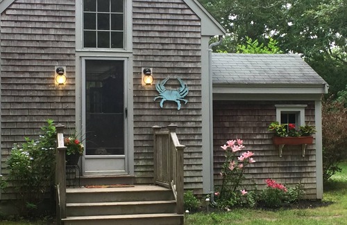 West Tisbury House | Vineyard Hearth - Where Coastal Calm Meets Countryside Comfort.