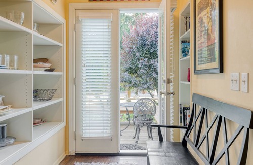 Freeland House | Vineyard House - Walk to Downtown Freeland