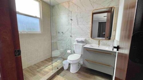 Valle de Guadalupe Villa | Vineyard l Privacy l Terrace l BBQ l Playground FINCA MD