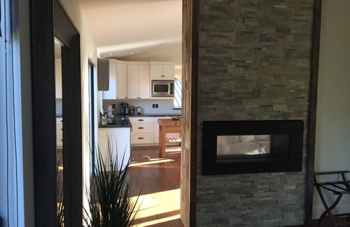 Calistoga Cottage | Vineyard View Guest House