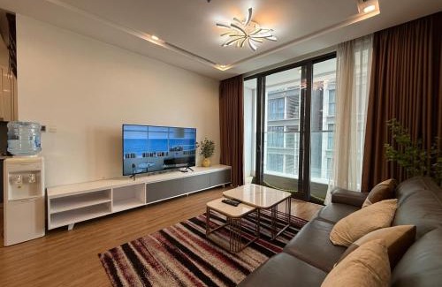 Ngoc Khanh Apartment | Vinhomes Metropolis Ha Noi 3 Bedroom