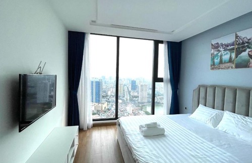 Ngoc Khanh Apartment | Vinhomes Metropolis Serviced Apartment