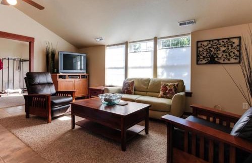 McMinnville Apartment | Vino Ritiro