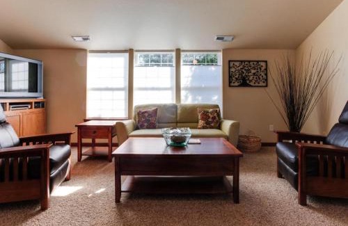 McMinnville Apartment | Vino Ritiro