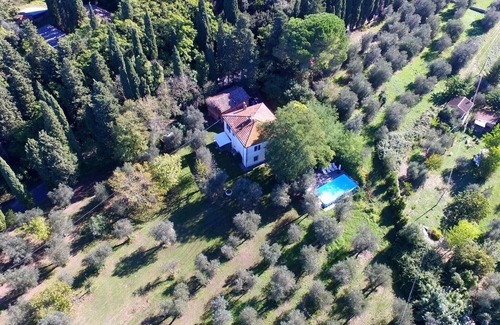 Ghizzano House | Vino, Views and Relaxing Stay