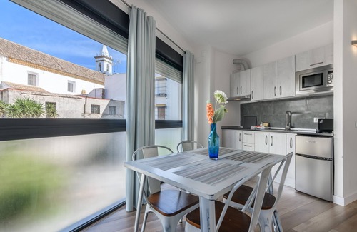 Ayamonte Apartment | Vinos & Vinilos I - Centro Ayamonte