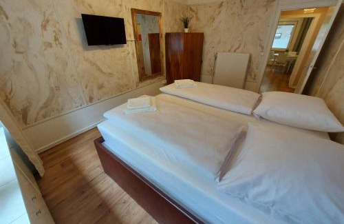 Neustadt-Nord Apartment | Vintage Apartment