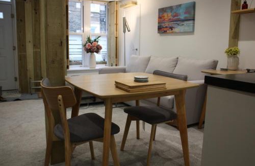 Lower Largo Apartment | Vintage Beach House