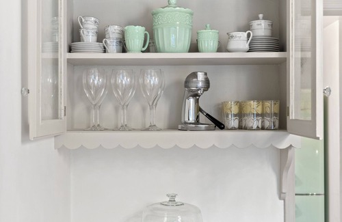 Belmont Shore House | Vintage Boho Beach Cottage