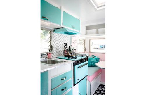 Franklin House | Vintage Camper Rental in Franklin for Couples Getaway in the Mountains in North Carolina