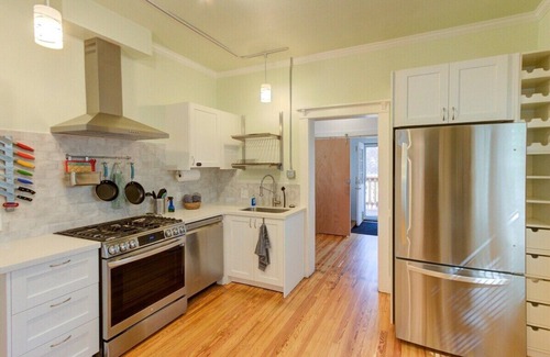 West Colfax House | Vintage Chic Getaway near Sloan's Lake
