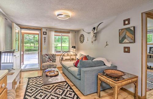 Maggie Valley House | Vintage Creekside Cottage with Hot Tub and Grill!