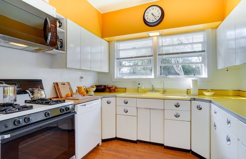 Patagonia House | Vintage Home w/Mtn Views: 12 Mi to Patagonia Lake