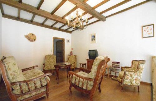 Daverdisse House | Vintage home with pets