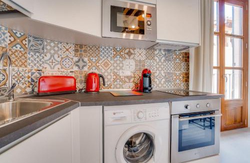 Cort Apartment | Vintage Palma Palace Apartments TI