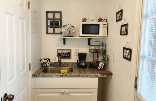 Fort Myers Apartment | Vintage Peace of Heaven #4