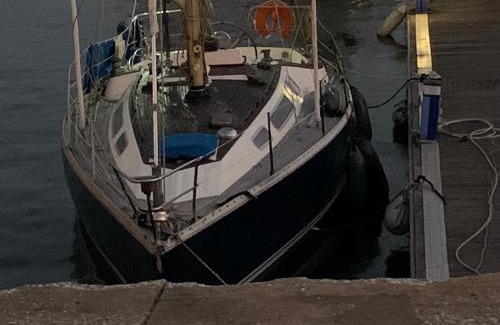 Lisbon Old Town Boat Rental | Vintage Sailboat in the center of Lisbon